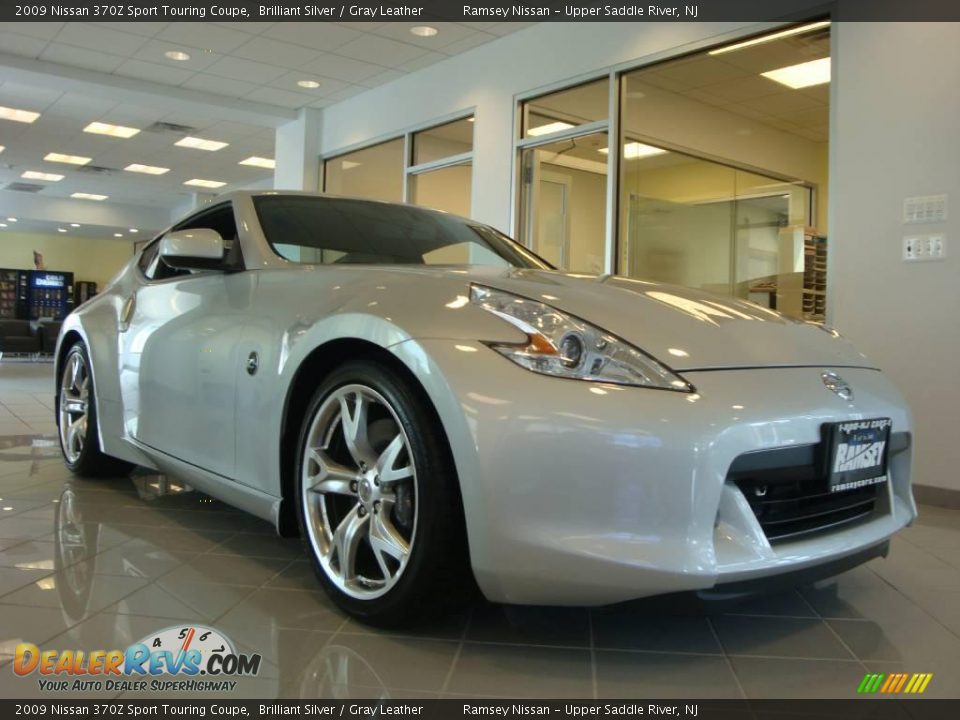 2009 Nissan 370Z Sport Touring Coupe Brilliant Silver / Gray Leather Photo #11