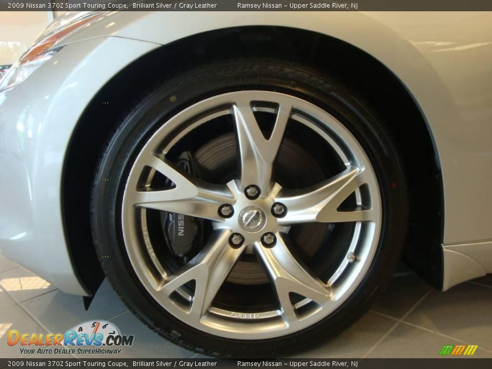 2009 Nissan 370Z Sport Touring Coupe Brilliant Silver / Gray Leather Photo #22