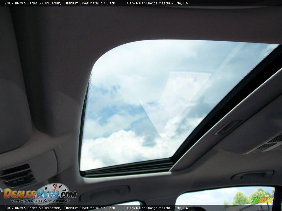 2007 BMW 5 Series 530xi Sedan Titanium Silver Metallic / Black Photo #10