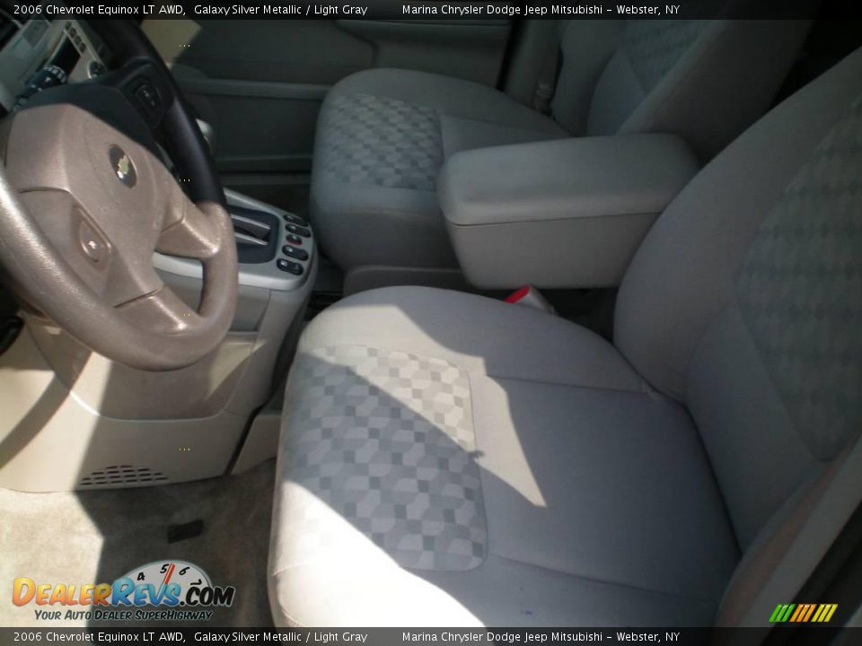 2006 Chevrolet Equinox LT AWD Galaxy Silver Metallic / Light Gray Photo #2