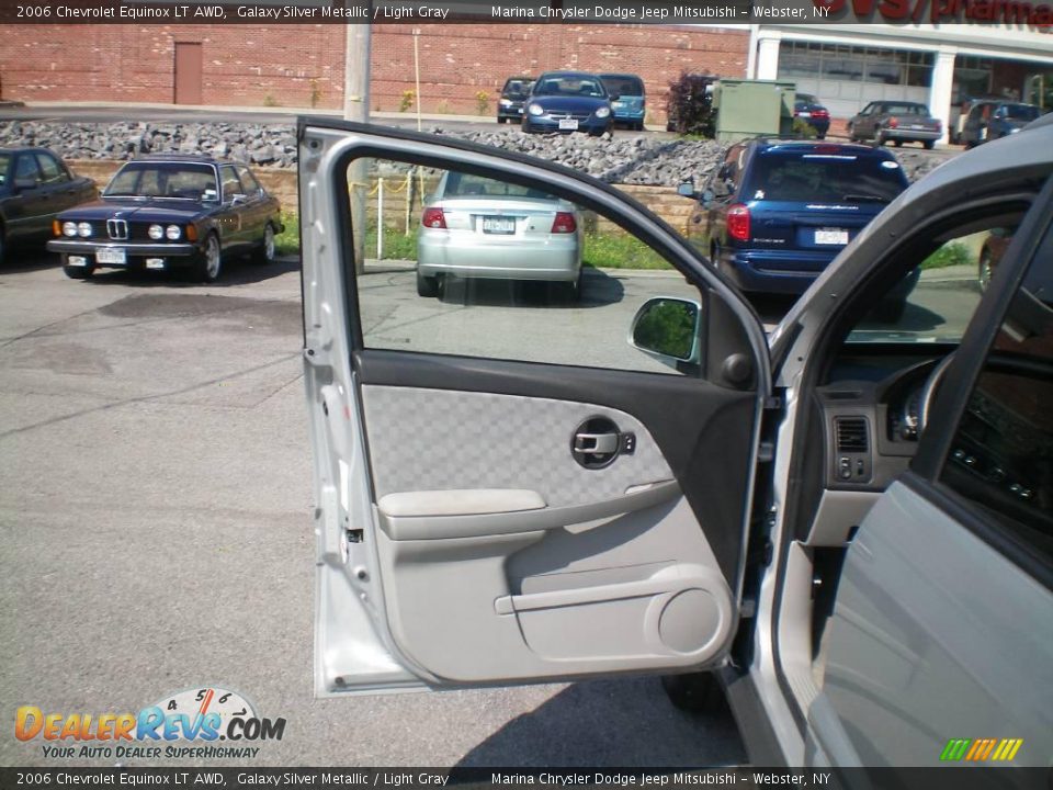 2006 Chevrolet Equinox LT AWD Galaxy Silver Metallic / Light Gray Photo #16