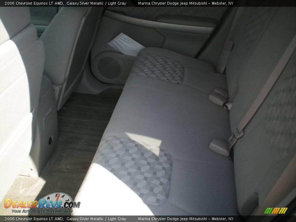 2006 Chevrolet Equinox LT AWD Galaxy Silver Metallic / Light Gray Photo #18