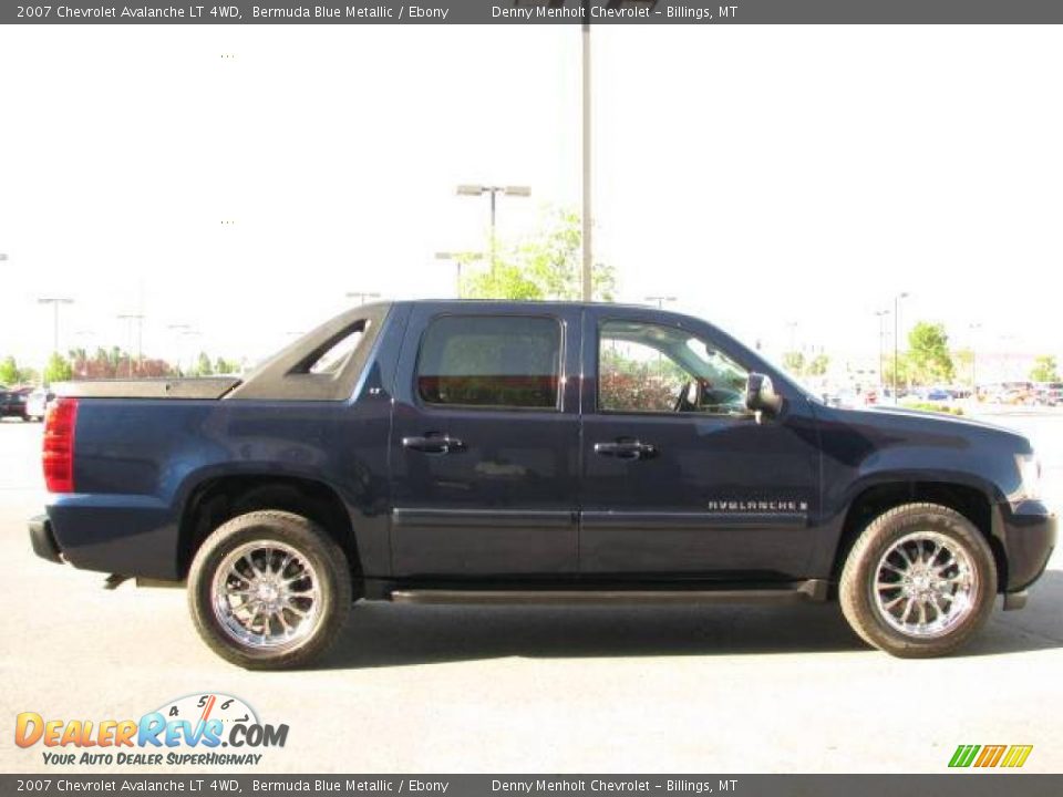 2007 Chevrolet Avalanche LT 4WD Bermuda Blue Metallic / Ebony Photo #4