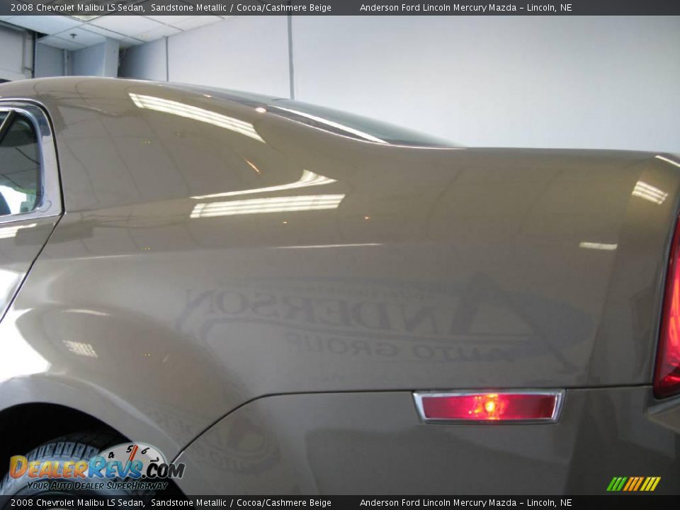 2008 Chevrolet Malibu LS Sedan Sandstone Metallic / Cocoa/Cashmere Beige Photo #17