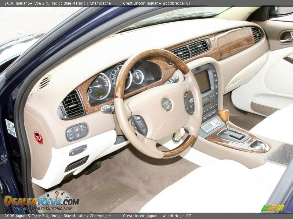 2006 Jaguar S-Type 3.0 Indigo Blue Metallic / Champagne Photo #11
