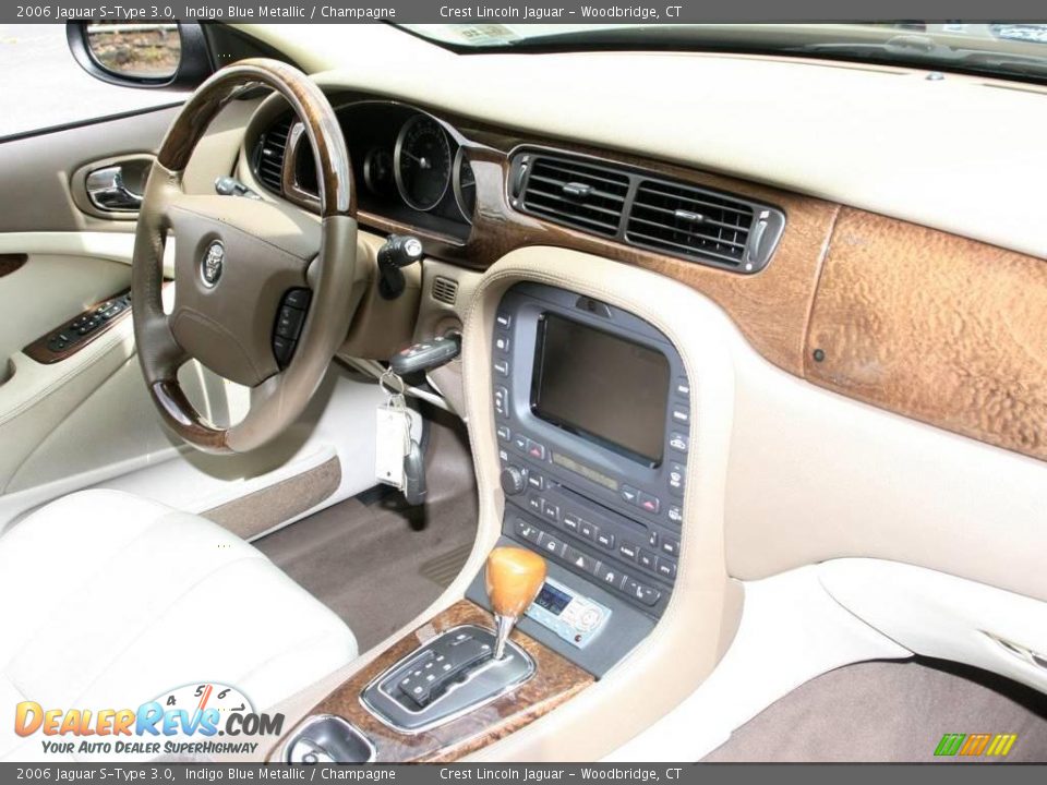2006 Jaguar S-Type 3.0 Indigo Blue Metallic / Champagne Photo #12