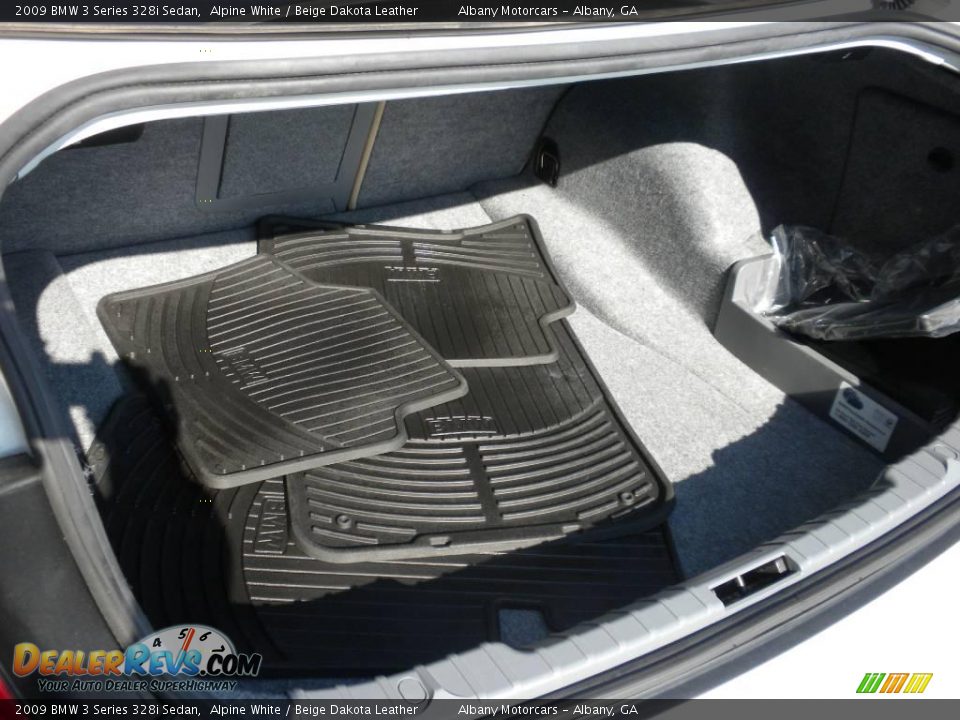 2009 BMW 3 Series 328i Sedan Alpine White / Beige Dakota Leather Photo #17