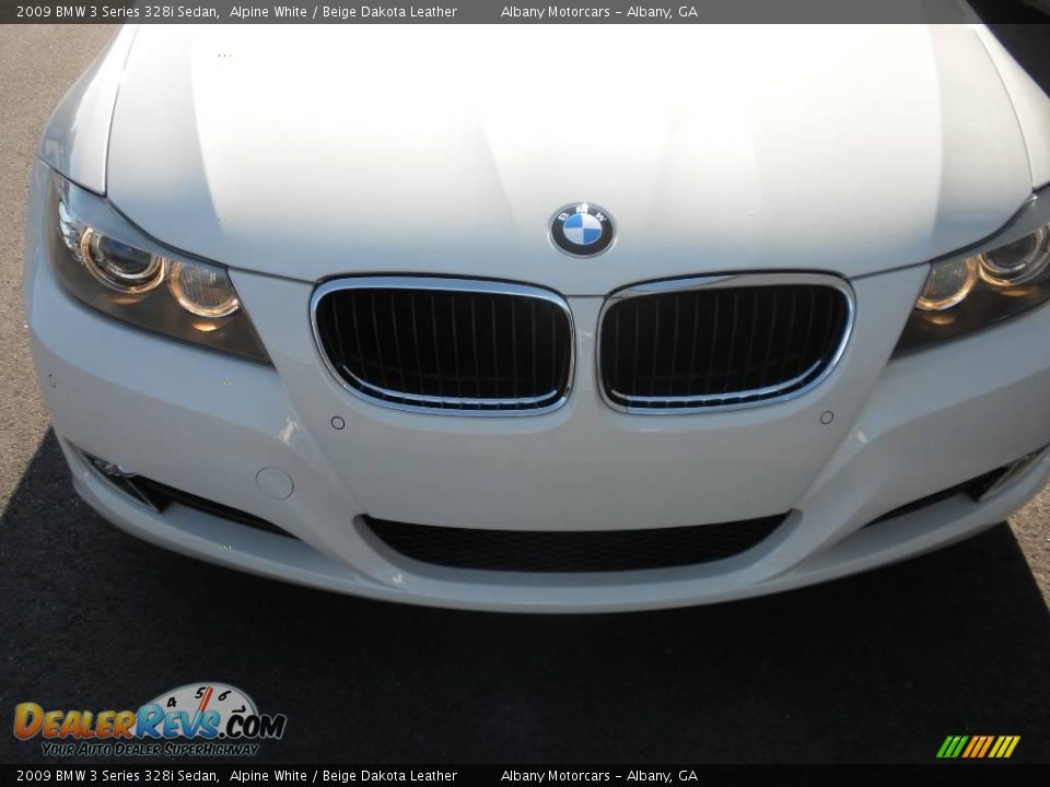 2009 BMW 3 Series 328i Sedan Alpine White / Beige Dakota Leather Photo #21
