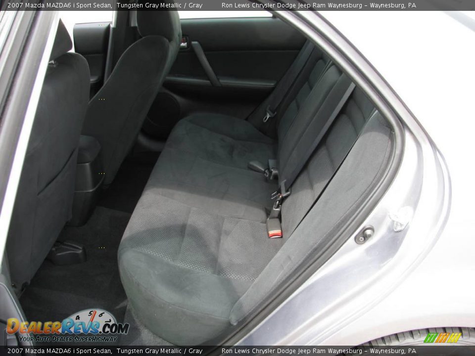 2007 Mazda MAZDA6 i Sport Sedan Tungsten Gray Metallic / Gray Photo #16