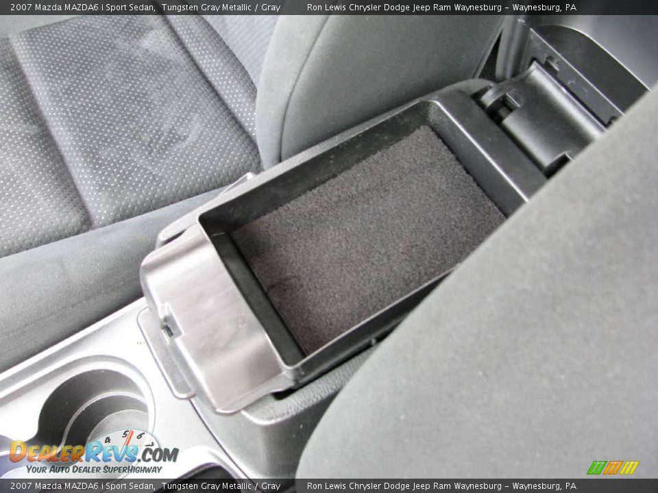 2007 Mazda MAZDA6 i Sport Sedan Tungsten Gray Metallic / Gray Photo #19