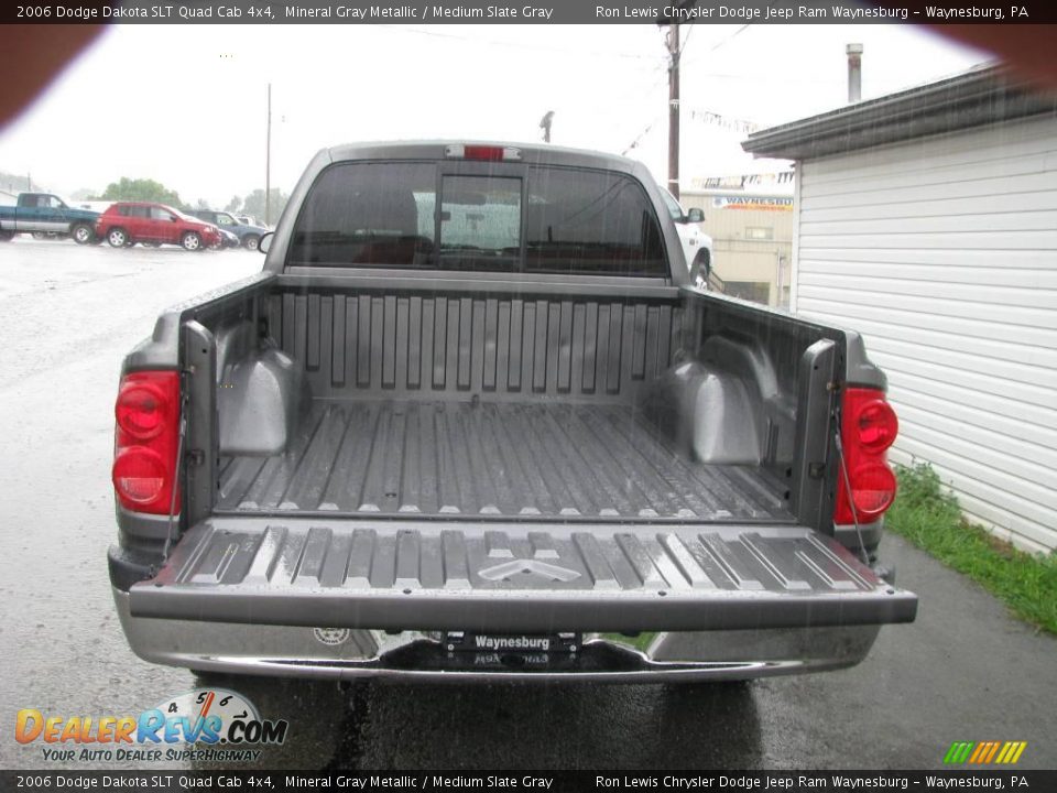 2006 Dodge Dakota SLT Quad Cab 4x4 Mineral Gray Metallic / Medium Slate Gray Photo #6