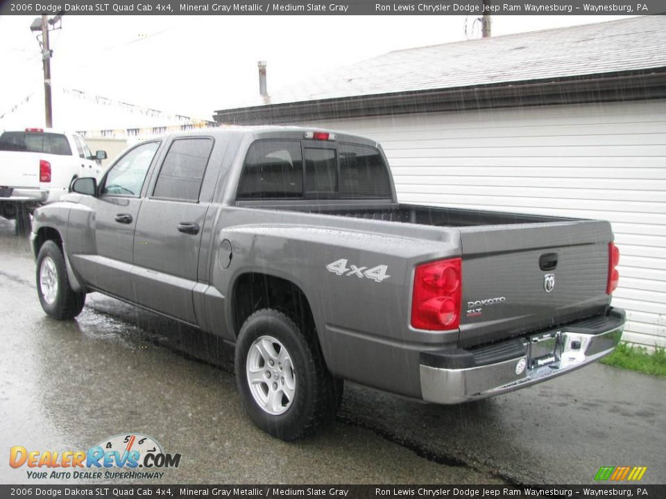 2006 Dodge Dakota SLT Quad Cab 4x4 Mineral Gray Metallic / Medium Slate Gray Photo #10
