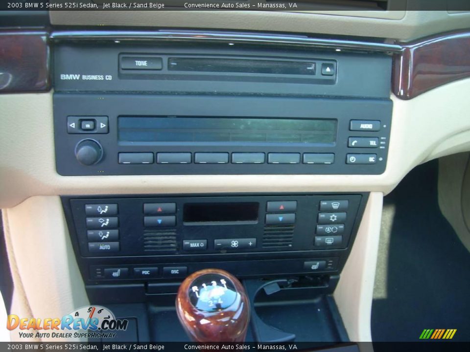 2003 BMW 5 Series 525i Sedan Jet Black / Sand Beige Photo #13