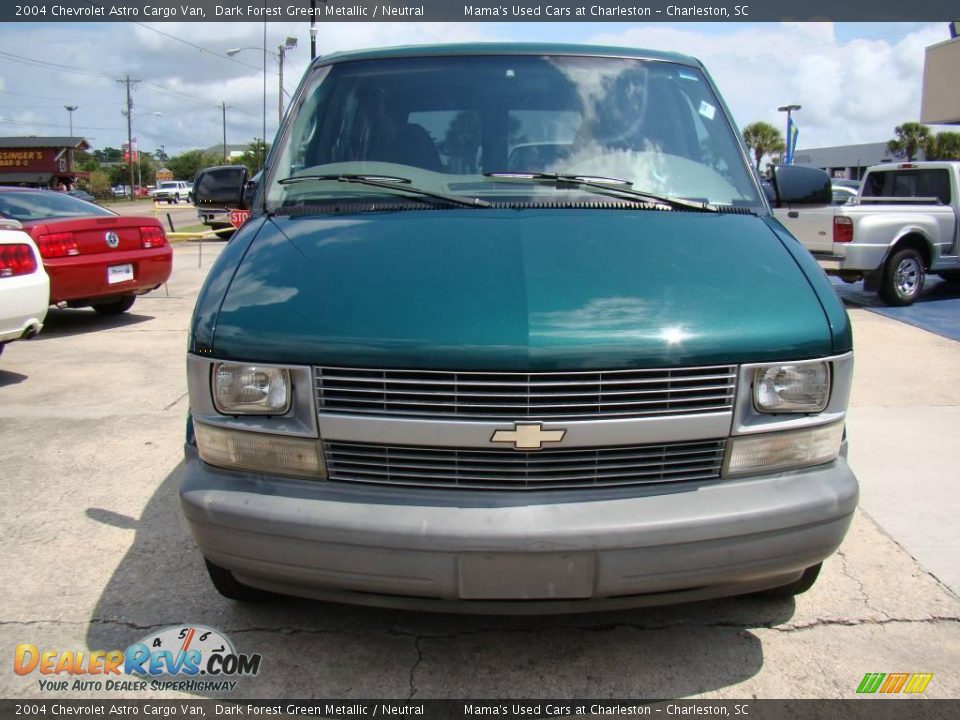 2004 Chevrolet Astro Cargo Van Dark Forest Green Metallic / Neutral Photo #3