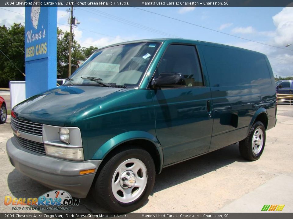 2004 Chevrolet Astro Cargo Van Dark Forest Green Metallic / Neutral Photo #4