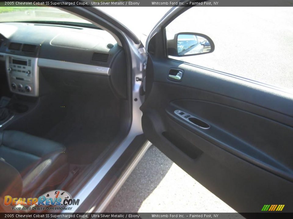 2005 Chevrolet Cobalt SS Supercharged Coupe Ultra Silver Metallic / Ebony Photo #9