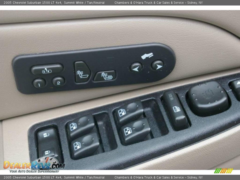 2005 Chevrolet Suburban 1500 LT 4x4 Summit White / Tan/Neutral Photo #10
