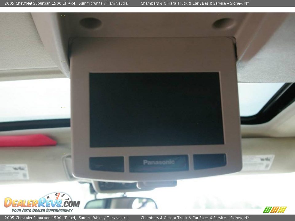 2005 Chevrolet Suburban 1500 LT 4x4 Summit White / Tan/Neutral Photo #13