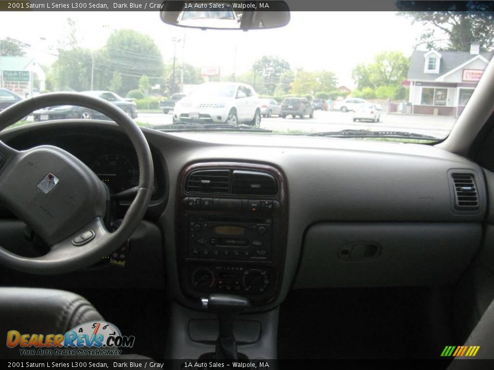2001 Saturn L Series L300 Sedan Dark Blue / Gray Photo #5