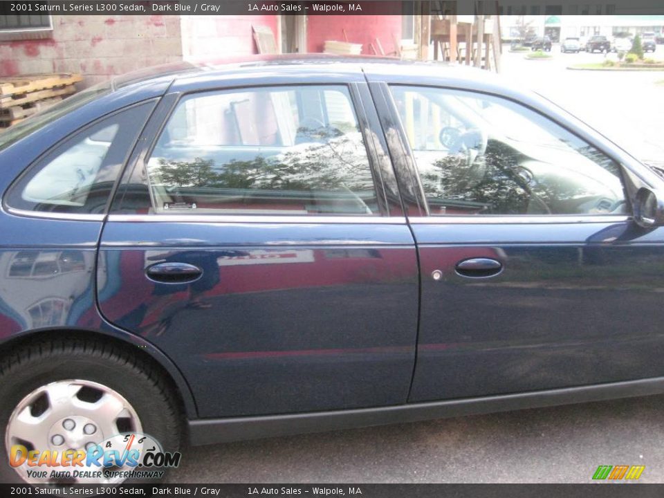 2001 Saturn L Series L300 Sedan Dark Blue / Gray Photo #15