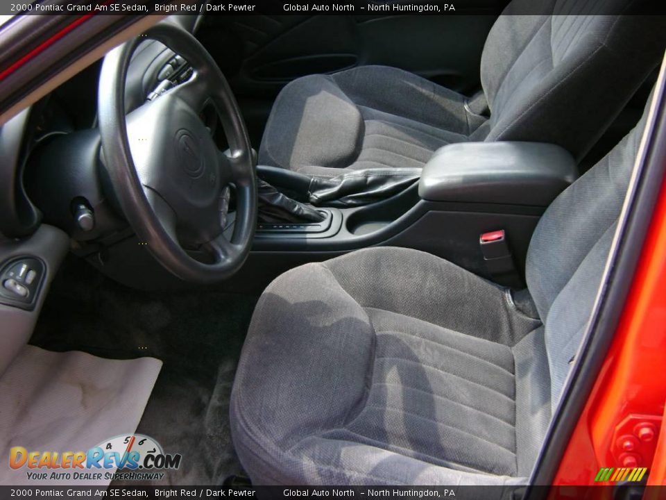 2000 Pontiac Grand Am SE Sedan Bright Red / Dark Pewter Photo #6