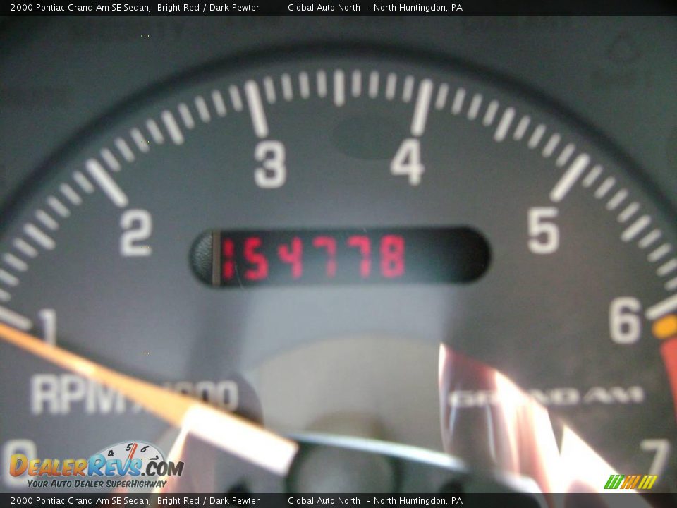 2000 Pontiac Grand Am SE Sedan Bright Red / Dark Pewter Photo #7