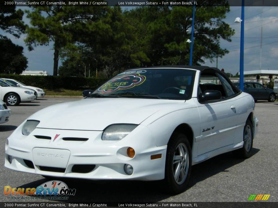 2000 Pontiac Sunfire GT Convertible Bright White / Graphite Photo #1