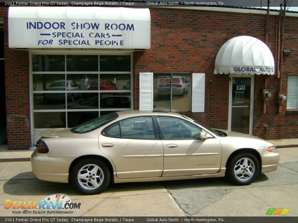 2001 Pontiac Grand Prix GT Sedan Champagne Beige Metallic / Taupe Photo #1
