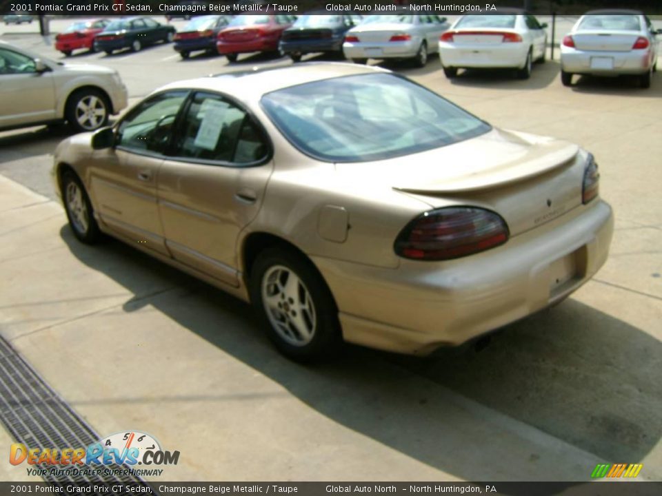 2001 Pontiac Grand Prix GT Sedan Champagne Beige Metallic / Taupe Photo #5