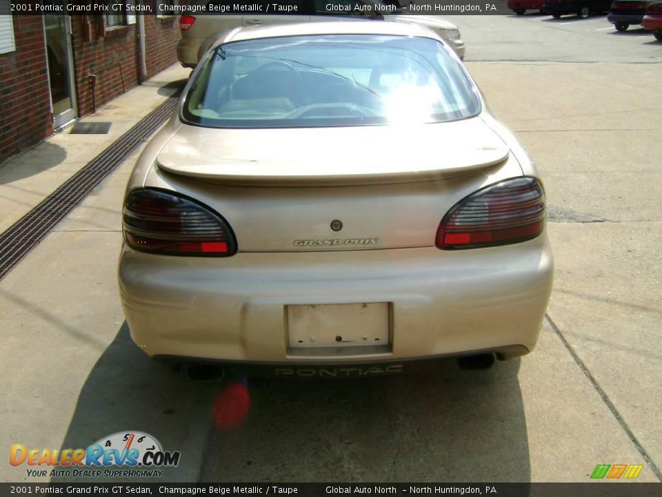 2001 Pontiac Grand Prix GT Sedan Champagne Beige Metallic / Taupe Photo #6