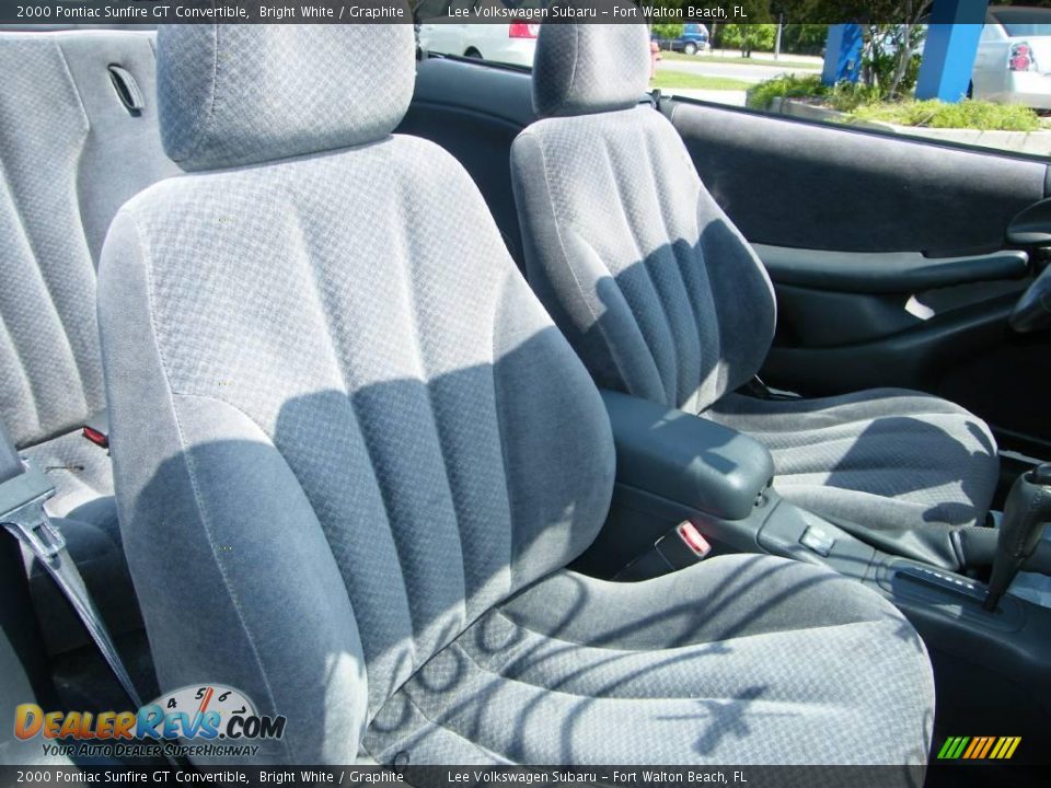 2000 Pontiac Sunfire GT Convertible Bright White / Graphite Photo #31