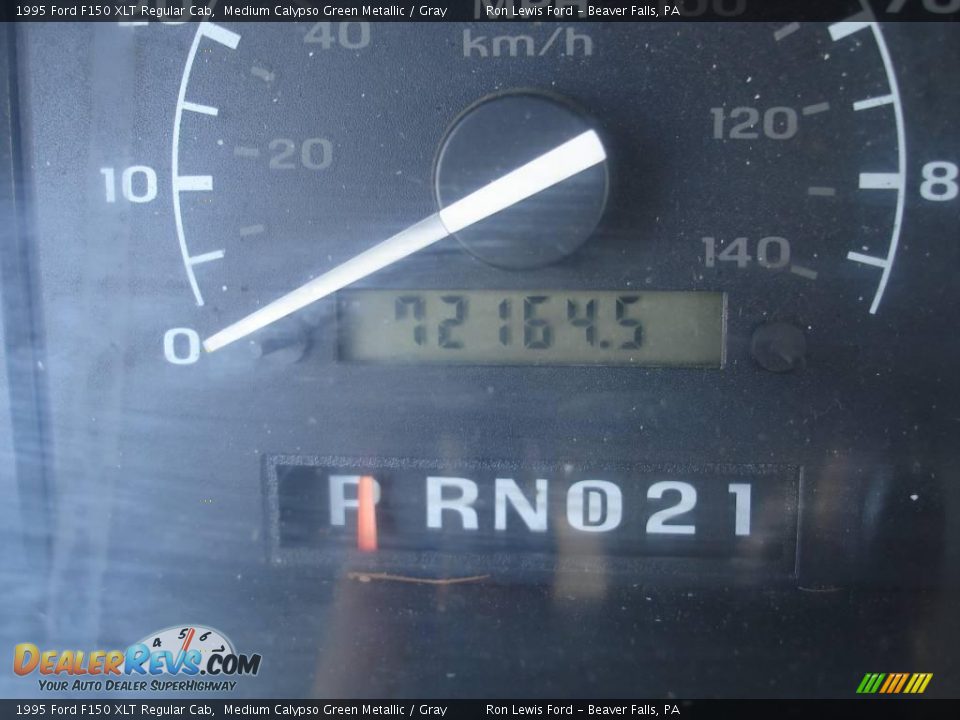 1995 Ford F150 XLT Regular Cab Medium Calypso Green Metallic / Gray Photo #25