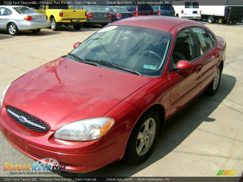 2001 Ford Taurus SES Toreador Red Metallic / Dark Charcoal Photo #4