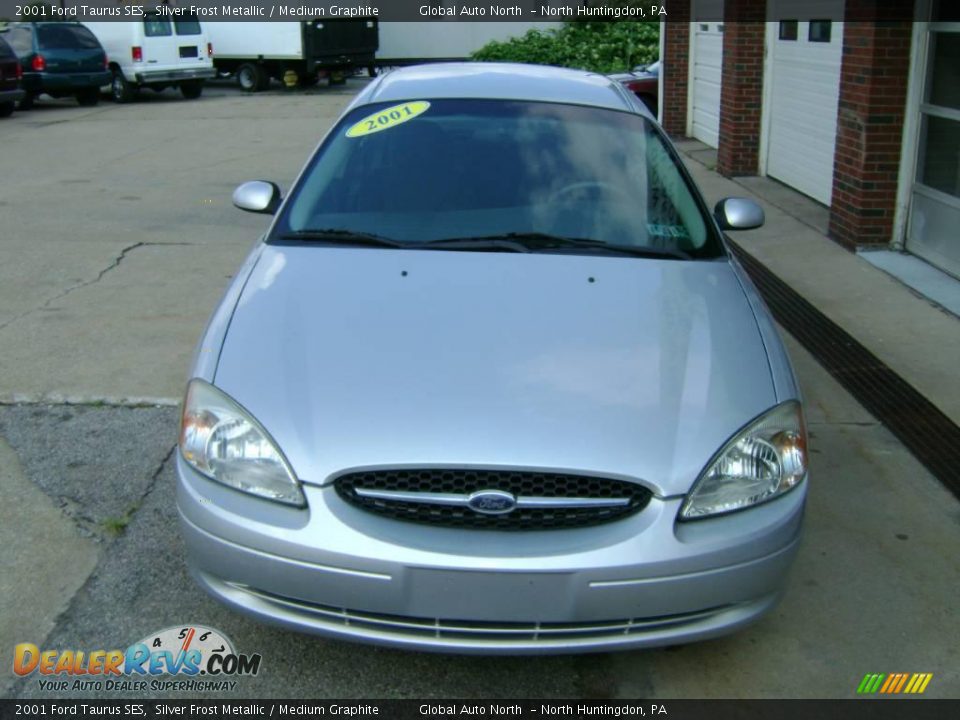 2001 Ford Taurus SES Silver Frost Metallic / Medium Graphite Photo #2