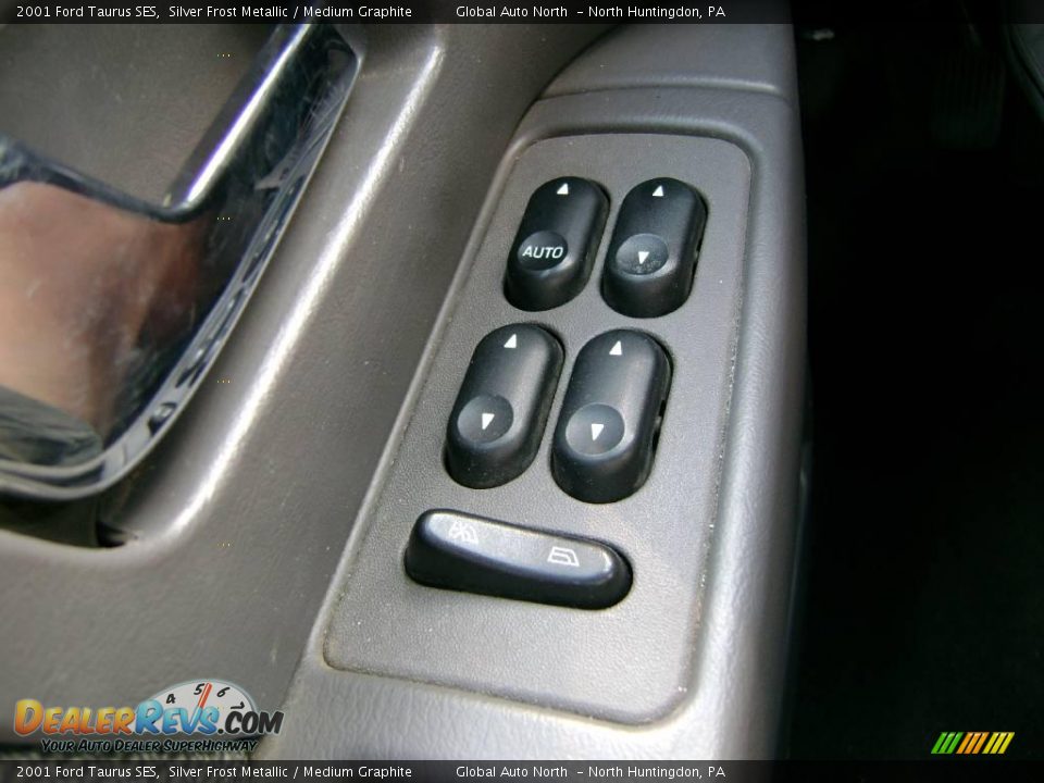 2001 Ford Taurus SES Silver Frost Metallic / Medium Graphite Photo #9