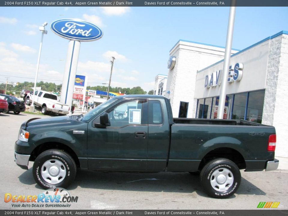 2004 Ford F150 XLT Regular Cab 4x4 Aspen Green Metallic / Dark Flint Photo #2