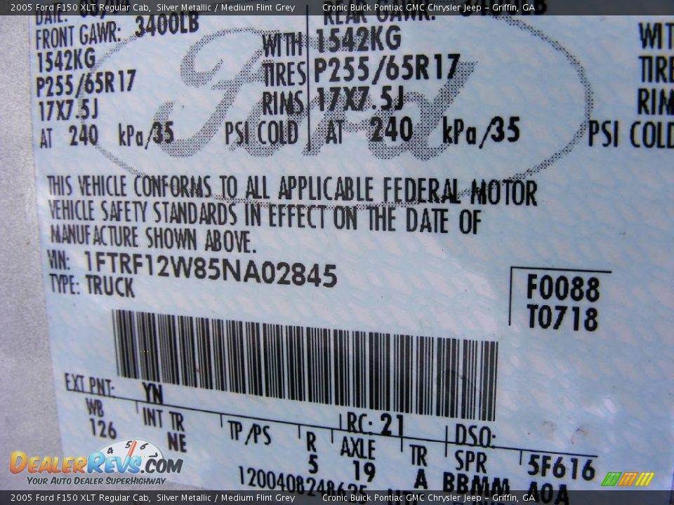 2005 Ford F150 XLT Regular Cab Silver Metallic / Medium Flint Grey Photo #24