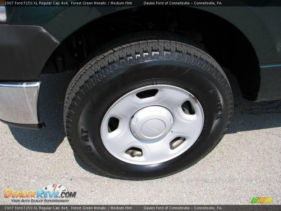 2007 Ford F150 XL Regular Cab 4x4 Forest Green Metallic / Medium Flint Photo #3