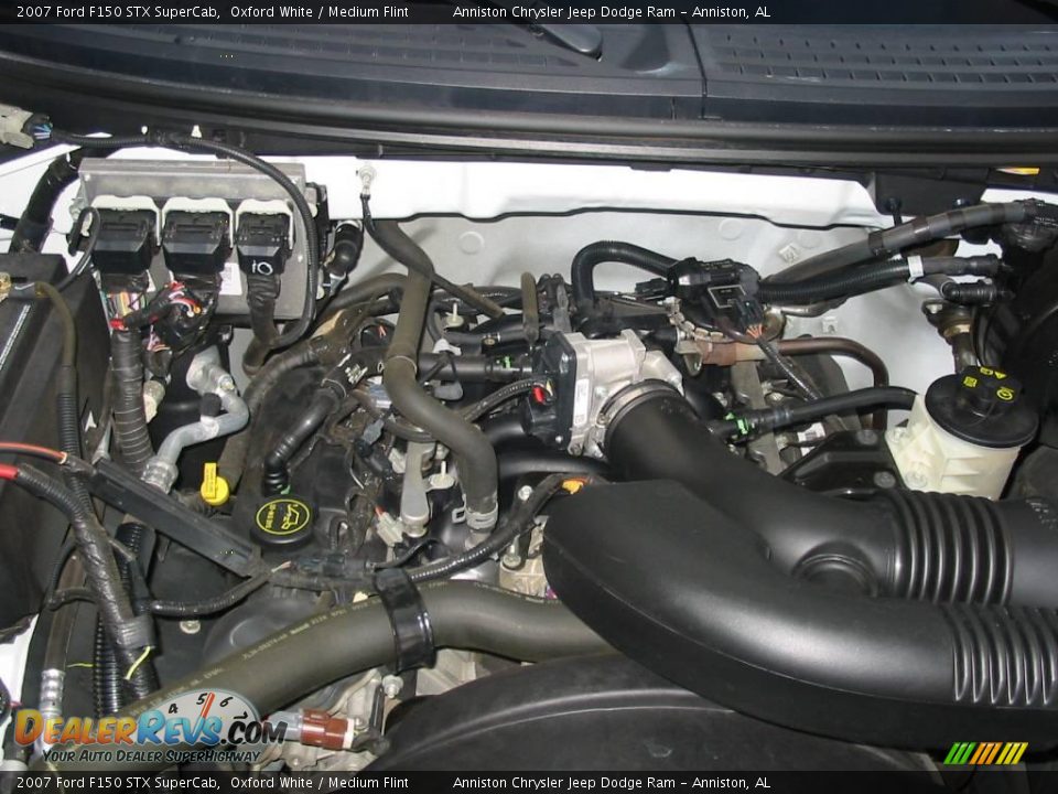 2007 Ford F150 STX SuperCab Oxford White / Medium Flint Photo #9