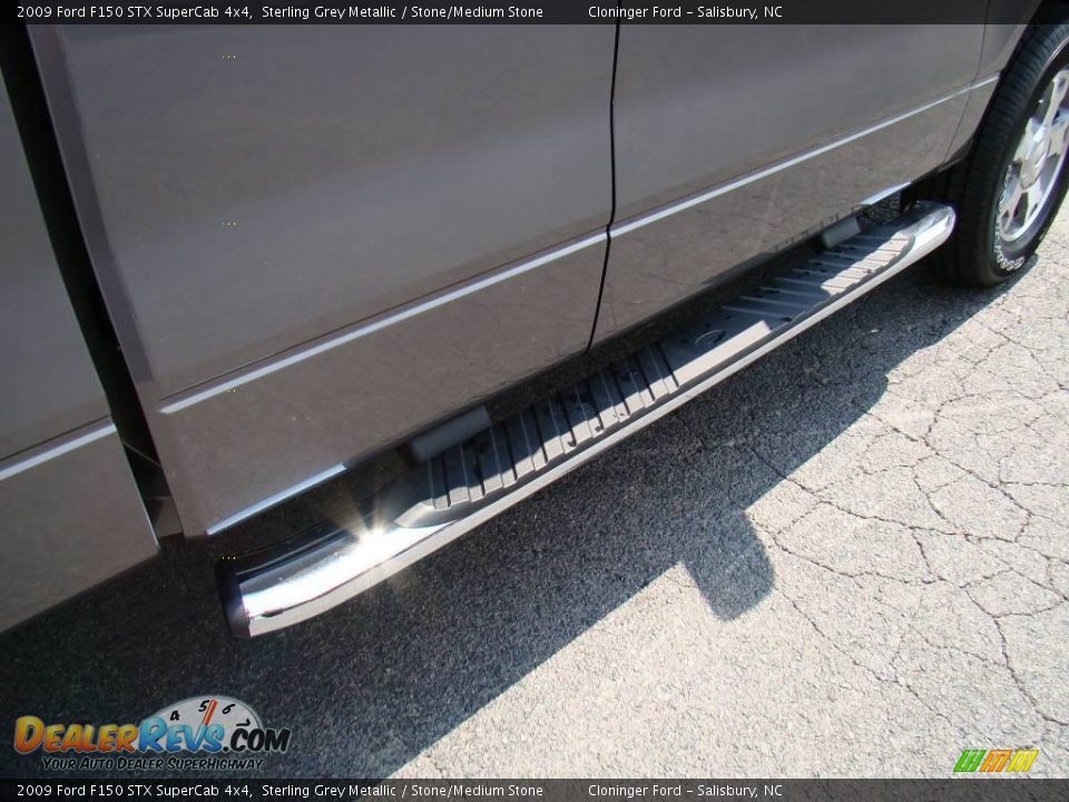 2009 Ford F150 STX SuperCab 4x4 Sterling Grey Metallic / Stone/Medium Stone Photo #15