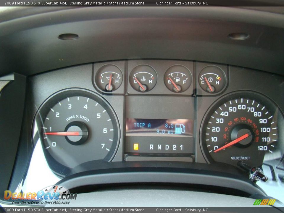 2009 Ford F150 STX SuperCab 4x4 Sterling Grey Metallic / Stone/Medium Stone Photo #19