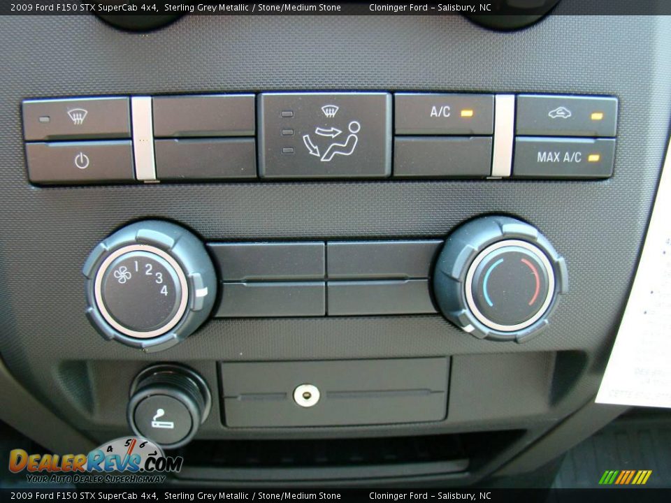2009 Ford F150 STX SuperCab 4x4 Sterling Grey Metallic / Stone/Medium Stone Photo #22