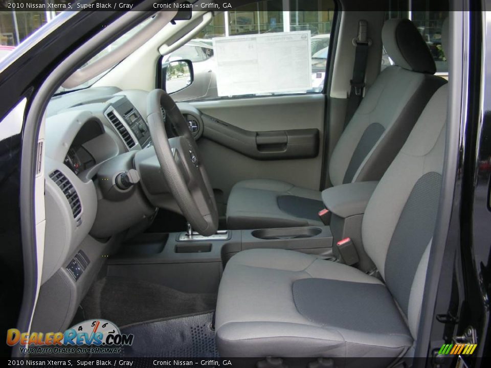 2010 Nissan Xterra S Super Black / Gray Photo #11