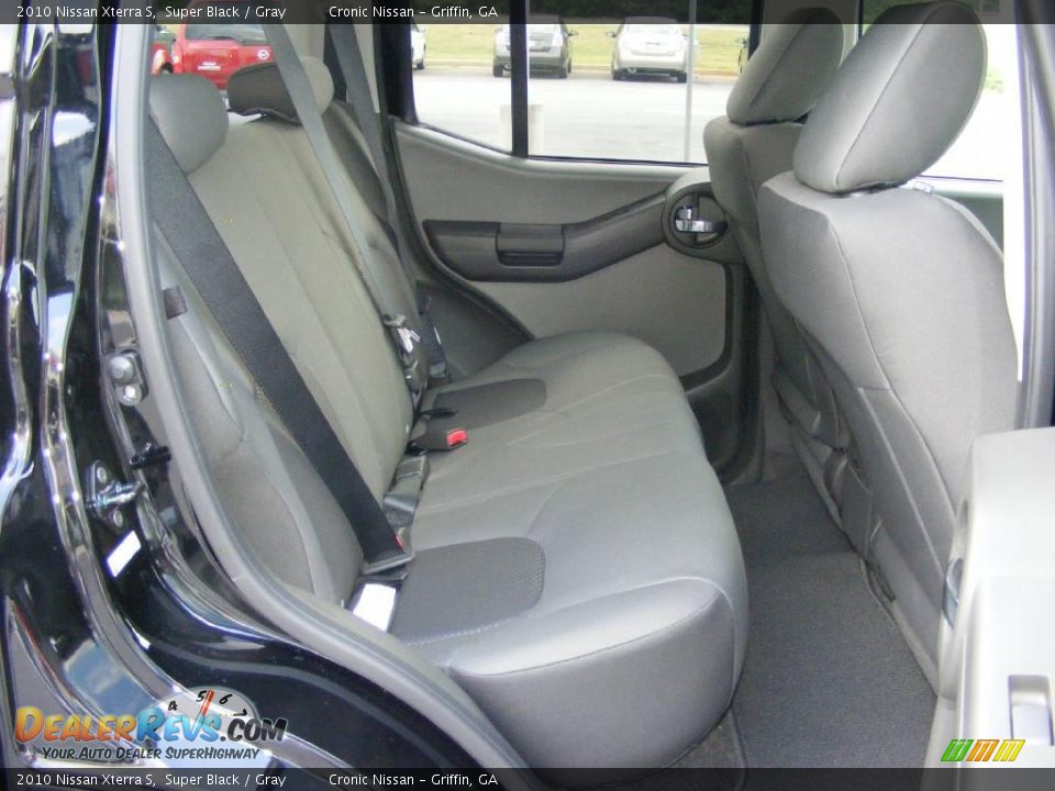 2010 Nissan Xterra S Super Black / Gray Photo #14