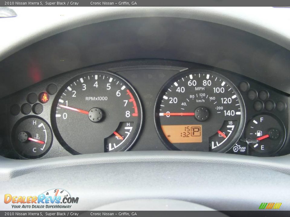 2010 Nissan Xterra S Super Black / Gray Photo #18