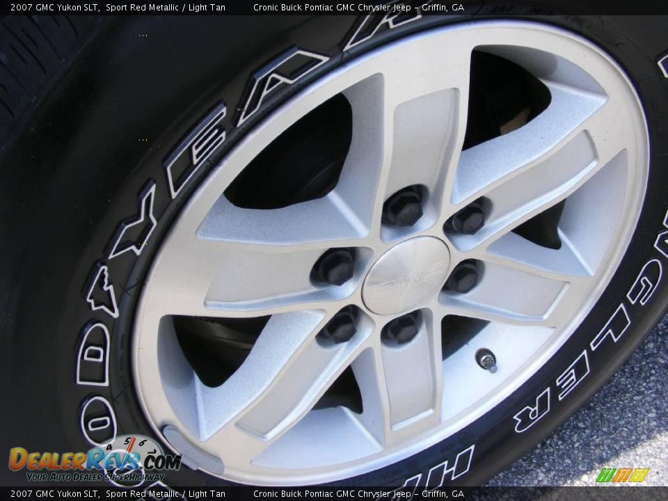 2007 GMC Yukon SLT Sport Red Metallic / Light Tan Photo #9