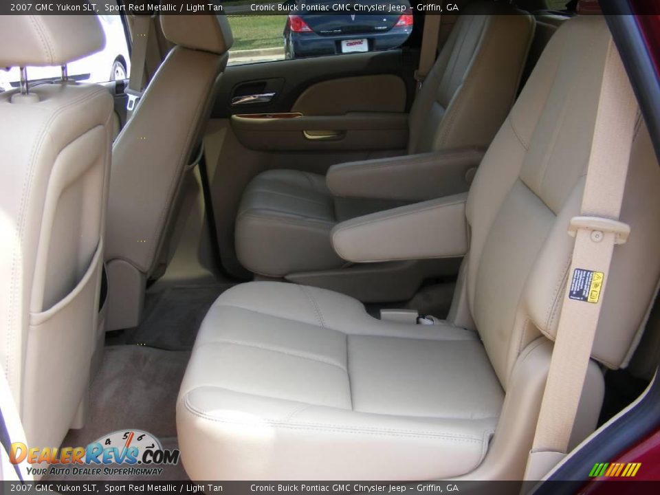 2007 GMC Yukon SLT Sport Red Metallic / Light Tan Photo #14