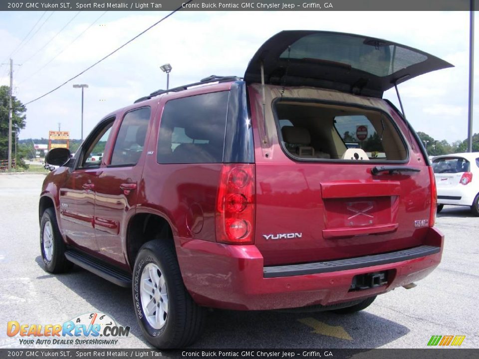 2007 GMC Yukon SLT Sport Red Metallic / Light Tan Photo #16