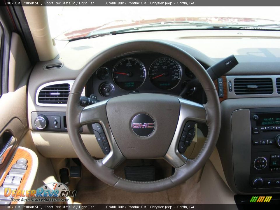 2007 GMC Yukon SLT Sport Red Metallic / Light Tan Photo #25