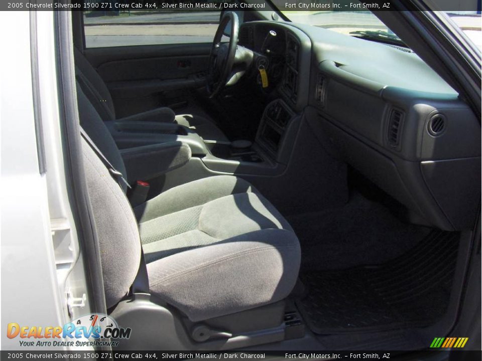 2005 Chevrolet Silverado 1500 Z71 Crew Cab 4x4 Silver Birch Metallic / Dark Charcoal Photo #6